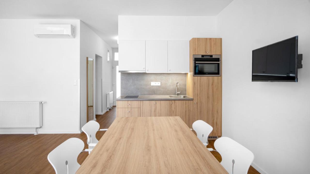 Szent Bernadett Csaladi Apartmanhaz Siófok Exteriör bild