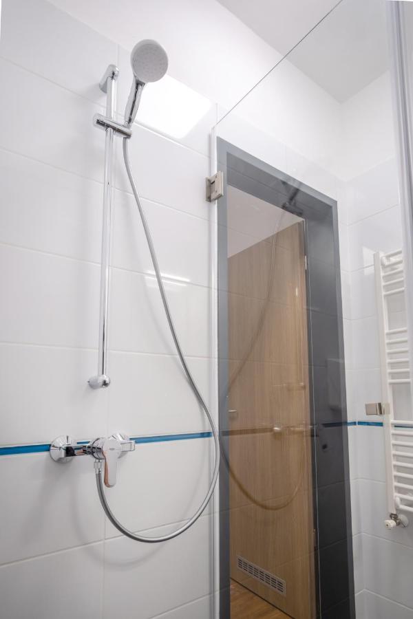 Szent Bernadett Csaladi Apartmanhaz Siófok Exteriör bild