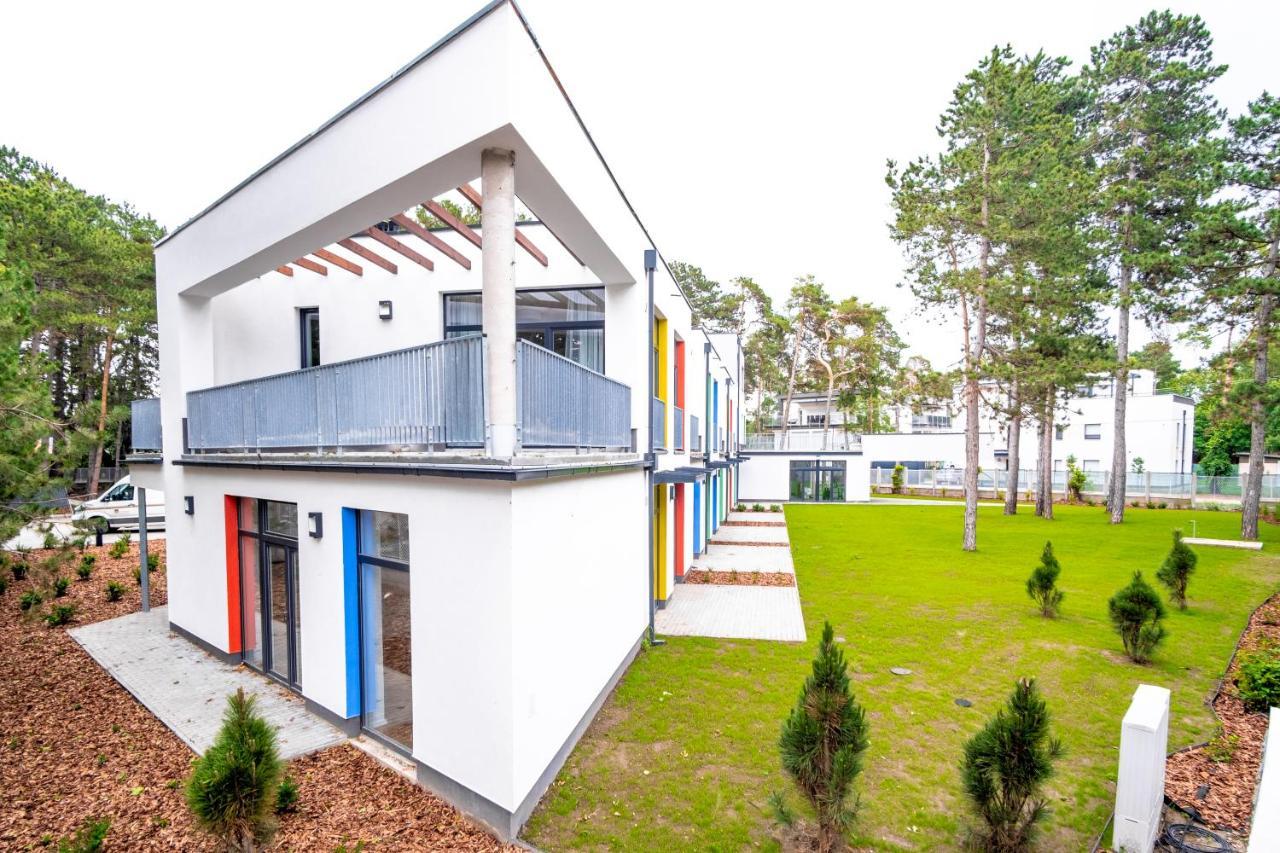 Szent Bernadett Csaladi Apartmanhaz Siófok Exteriör bild